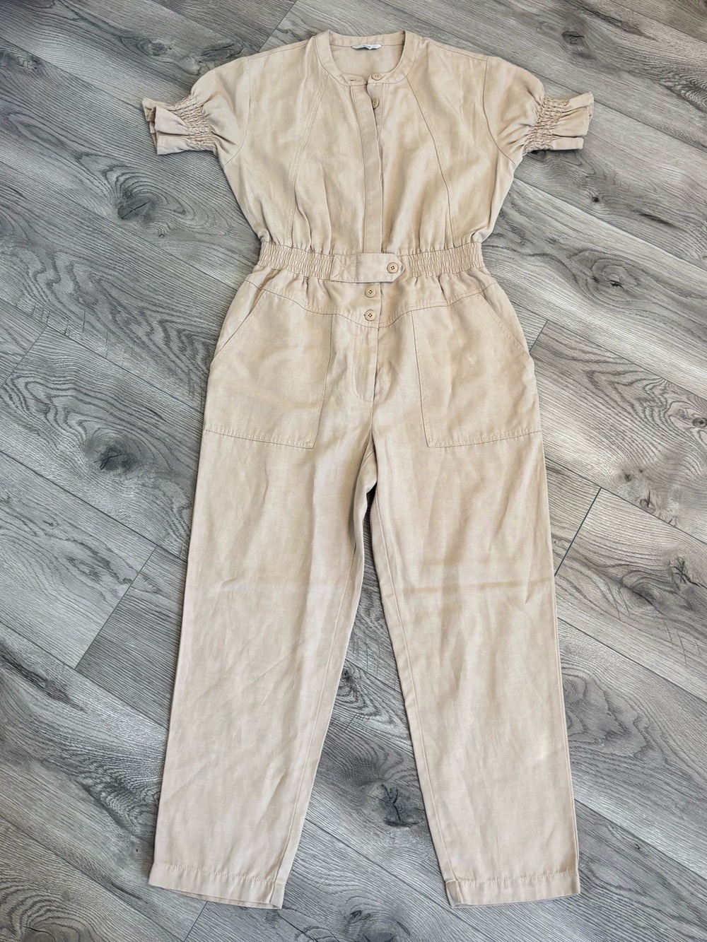 Joie Cream Beige Linen Blend Short-Sleeve Jumpsuit Romper - Women’s size Small